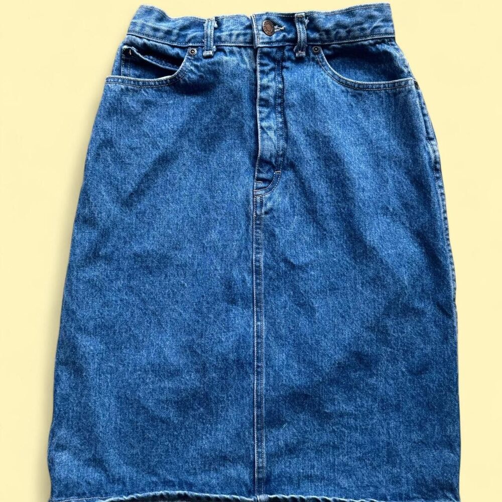 Vintage Calvin Klein Gem 💎